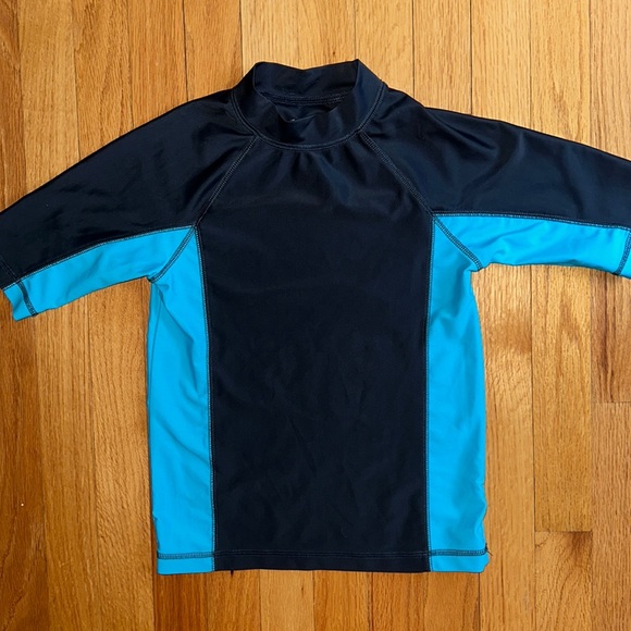Cherokee Boys Rash Guard - Picture 1 of 3